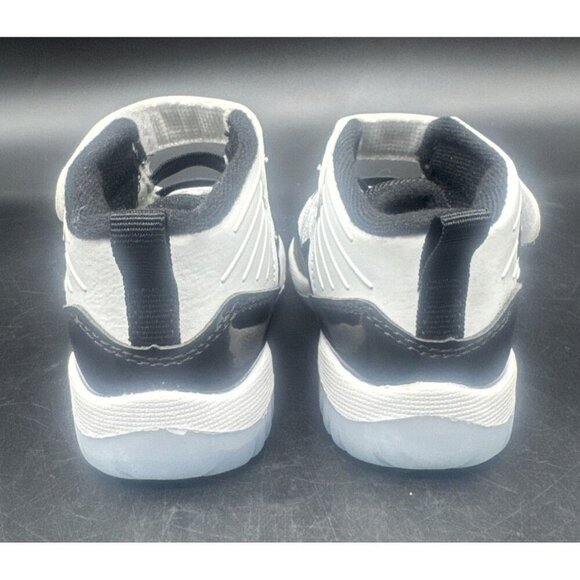 Shaq Infant Toddler Ice Bottom Retro Basketball Hi-Top Sneaker Shoes 4 Toddler - Picture 3 of 9